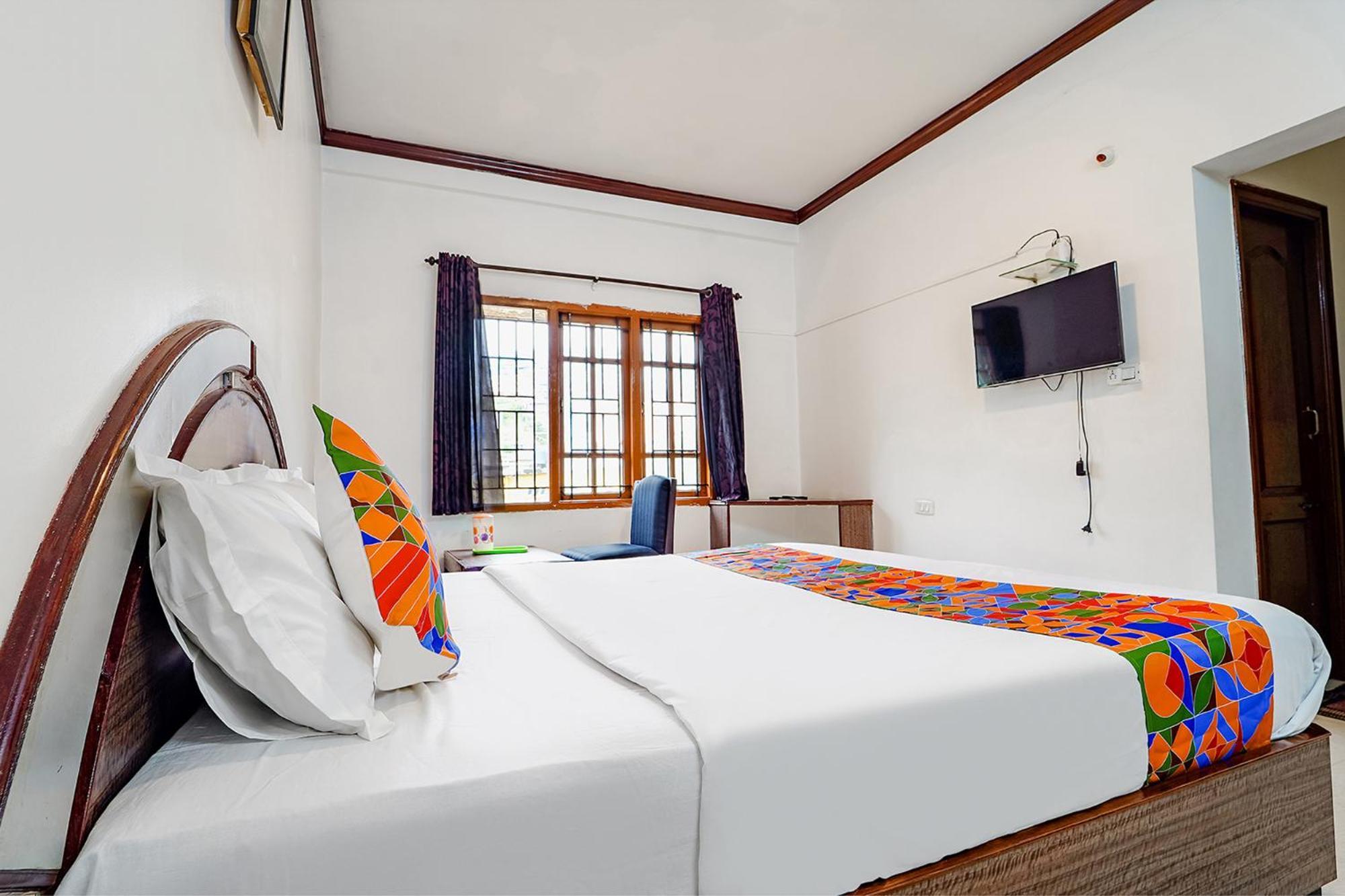 Hotel Orchid Inn Ooty Buitenkant foto