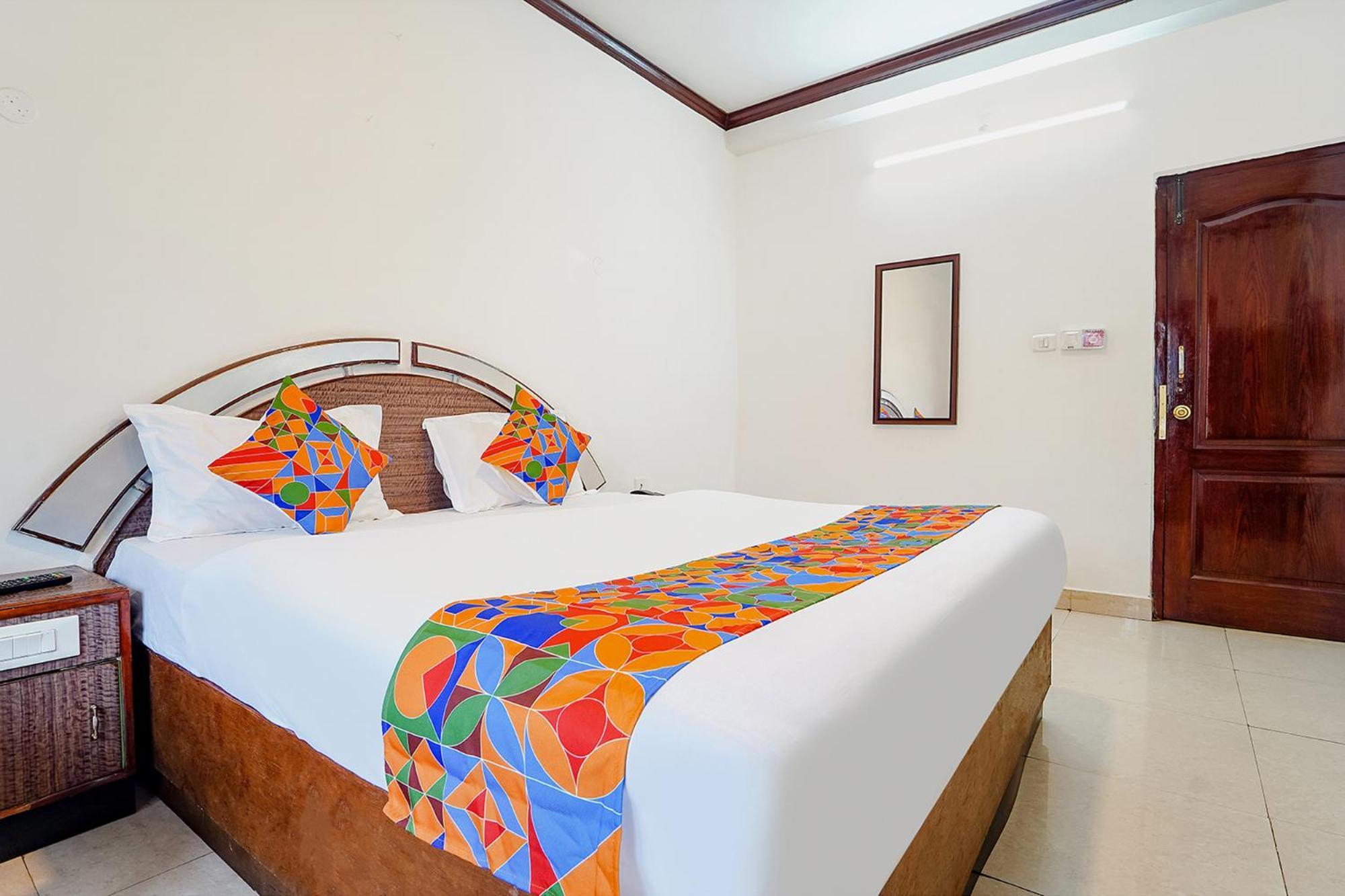 Hotel Orchid Inn Ooty Buitenkant foto