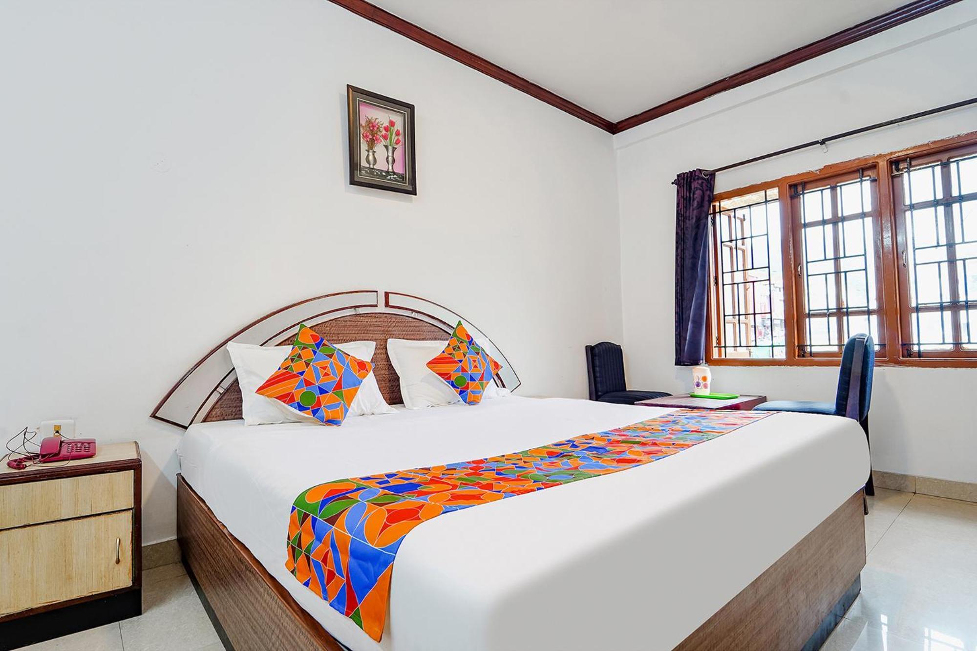 Hotel Orchid Inn Ooty Buitenkant foto